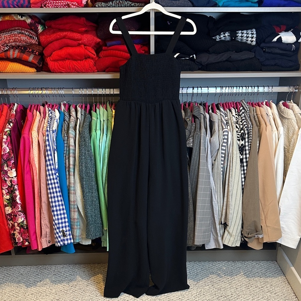 Dokotoo black smocked 2 pocket wide leg jumpsuit size S
